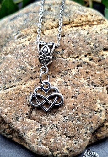Irish celtic knot heart - knot,