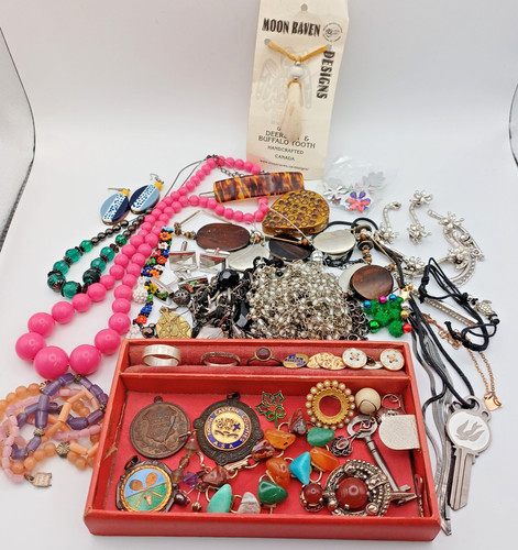 Job lot costume - lot, jewellery