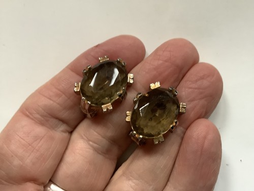 Vintage clip earrings - clip,