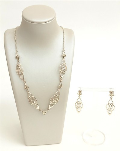 925 sterling silver - 925,