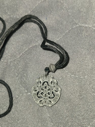 Celtic trinity knot - , style