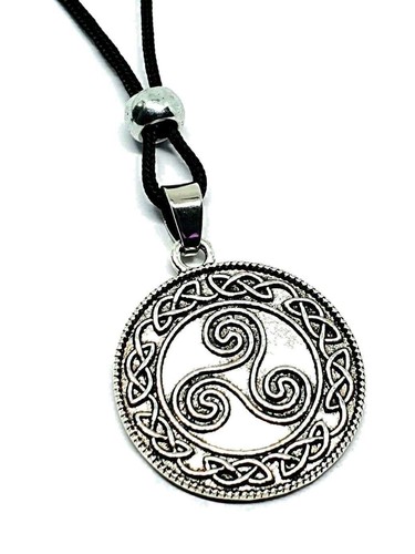 Triskele pendant necklace - triskele,